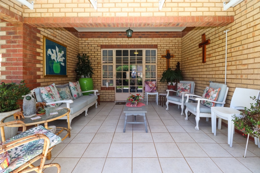 2 Bedroom Property for Sale in Flamwood North West